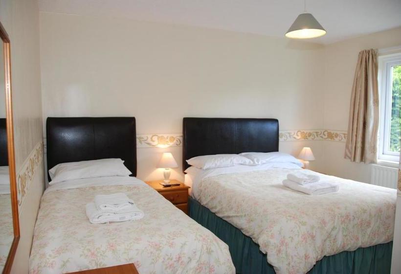 بنسيون Skiddaw Grove