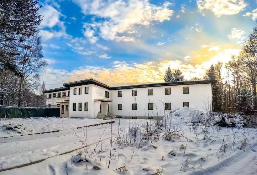 Pension Das Tann Rooms & Wine