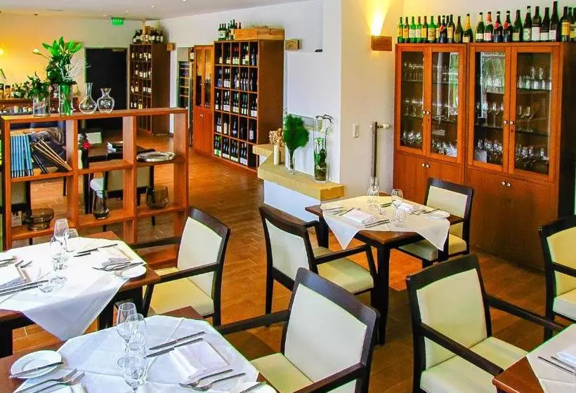 Pension Das Tann Rooms & Wine