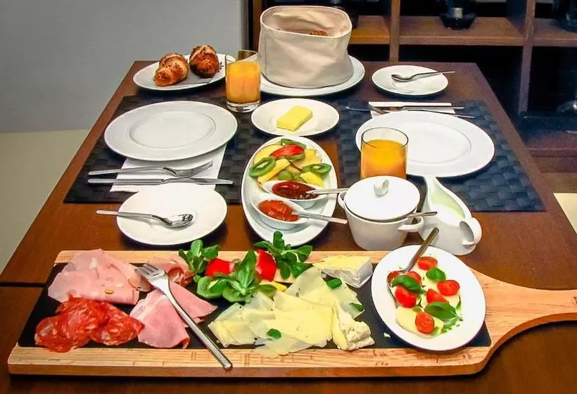 Pension Das Tann Rooms & Wine