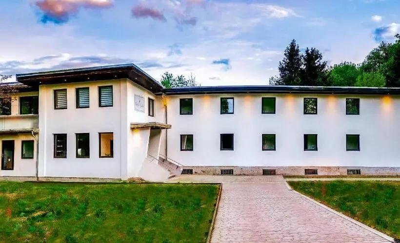 Pension Das Tann Rooms & Wine