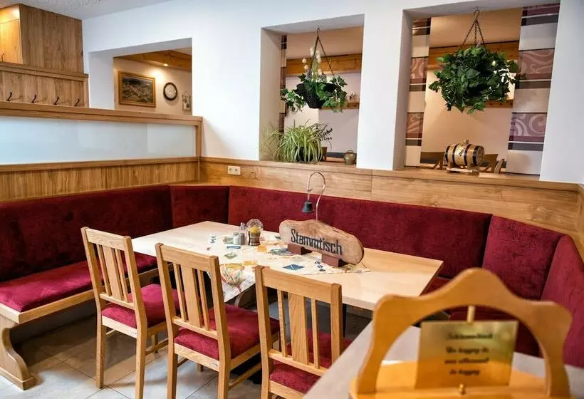 Majatalo Gutshof Colmberg