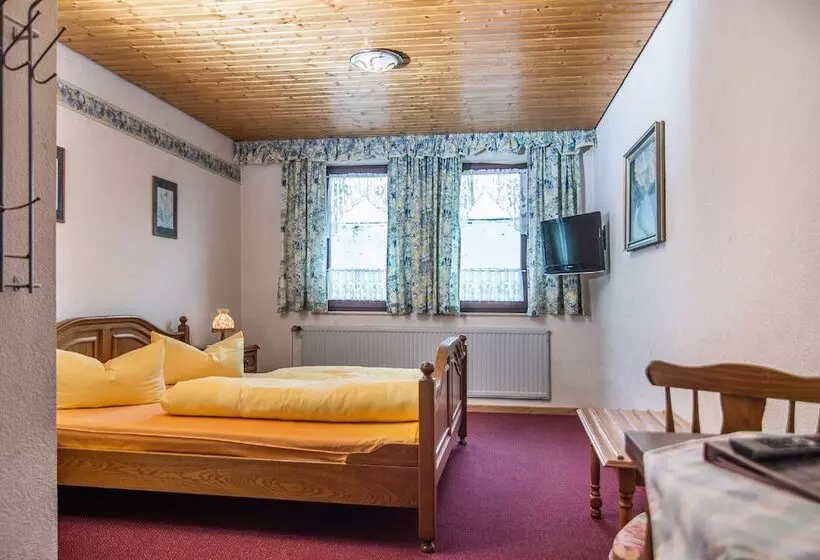 Majatalo Gutshof Colmberg