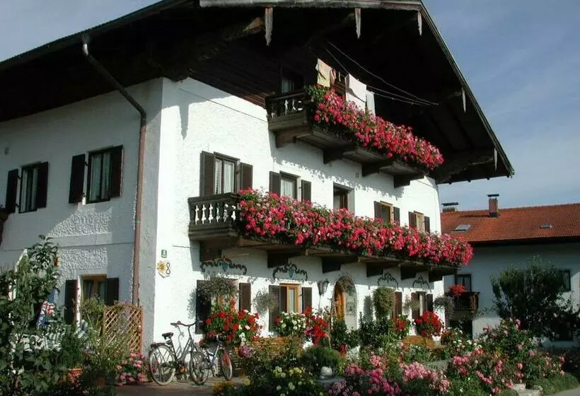 ホテル Biererhof