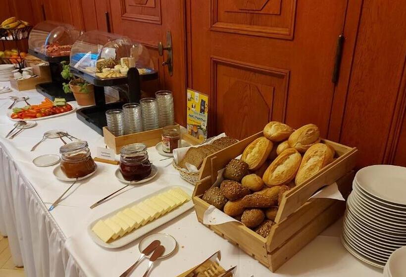 پانسیون Gäste Und Tagungshaus Am Glockengarten