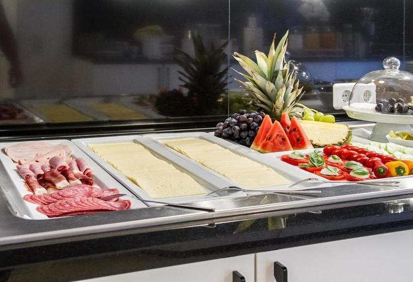 Haus Hotel & Pension Villa Laluna