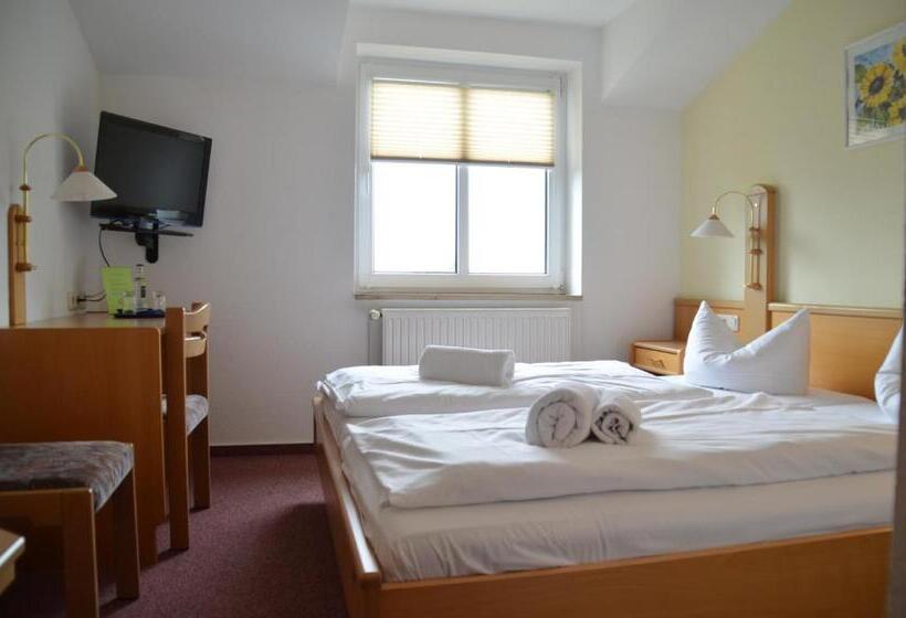 Pension Pastow Garni