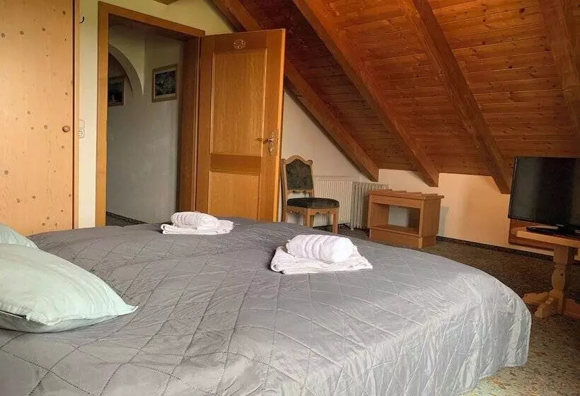 Retkeilymaja Gasthof Sonnenheim