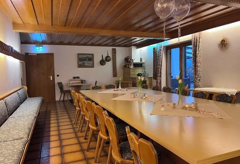 Retkeilymaja Gasthof Sonnenheim