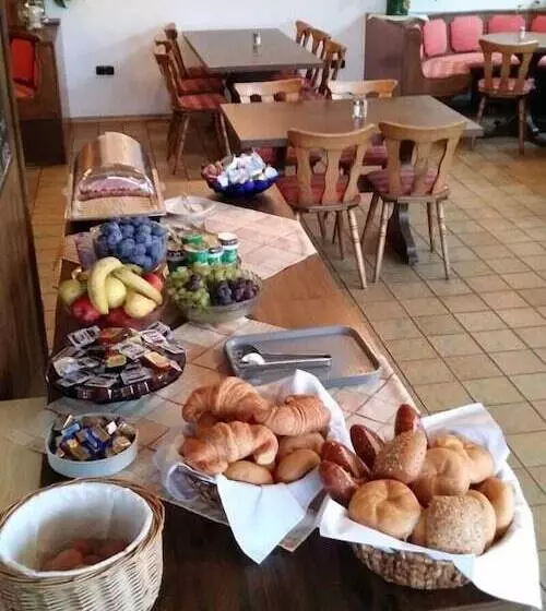 Retkeilymaja Gasthof Sonnenheim