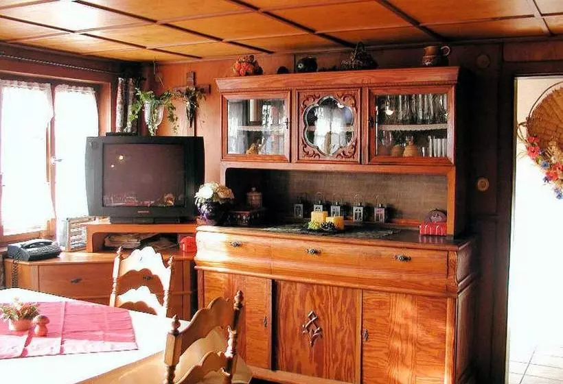 هاستل Schanzenberghof