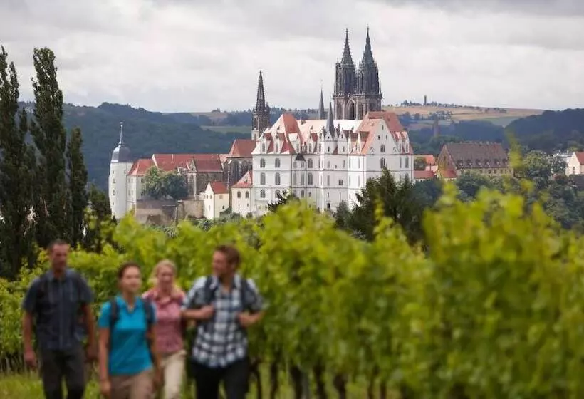 ペンション Gästehaus Im Weingut Schloss Proschwitz