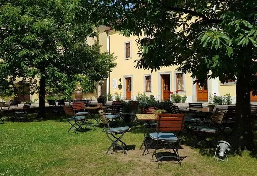 ペンション Gästehaus Im Weingut Schloss Proschwitz