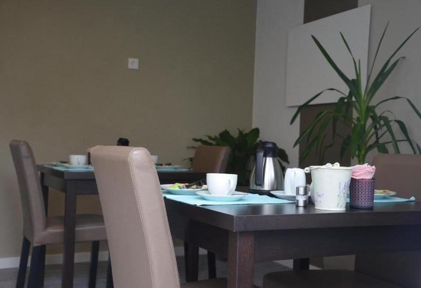 פנסיון Gästehaus Praliné