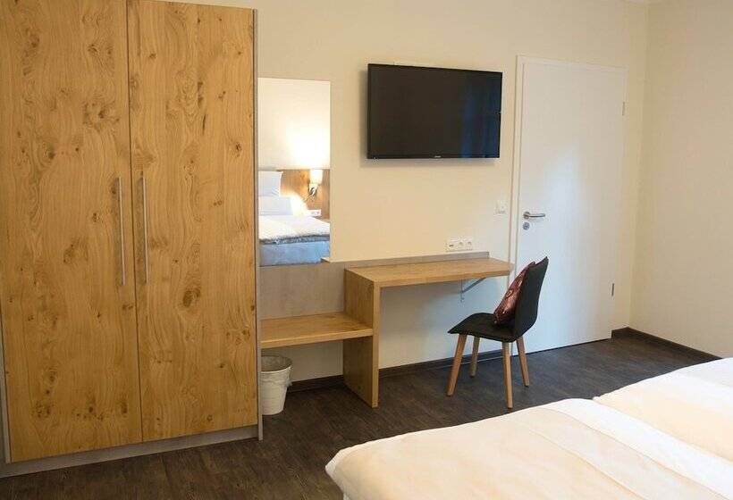 Пансион Hof Hahnenberg