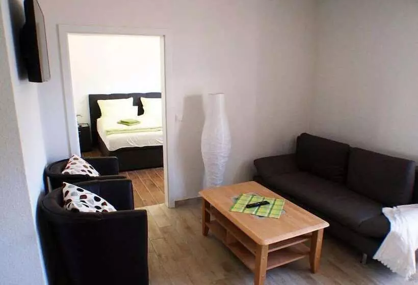 Majatalo Hof Hahnenberg