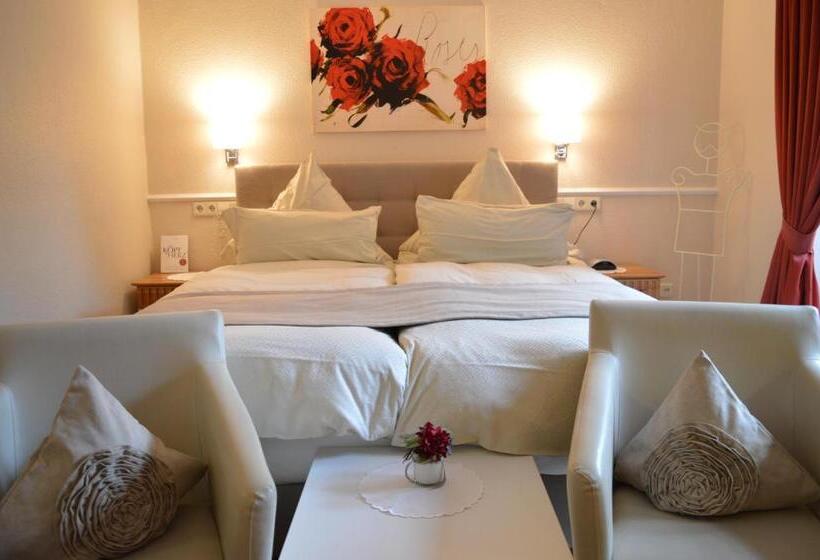 بنسيون Landhaus Zum Heidewanderer Mit Thermeplus