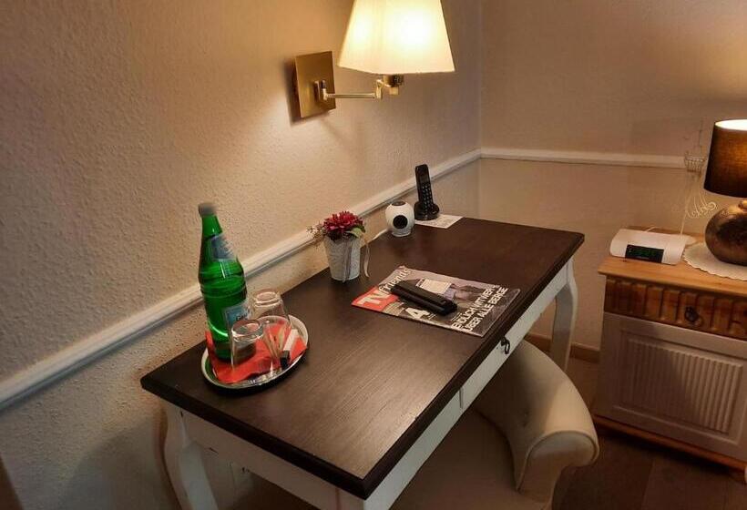 بنسيون Landhaus Zum Heidewanderer Mit Thermeplus