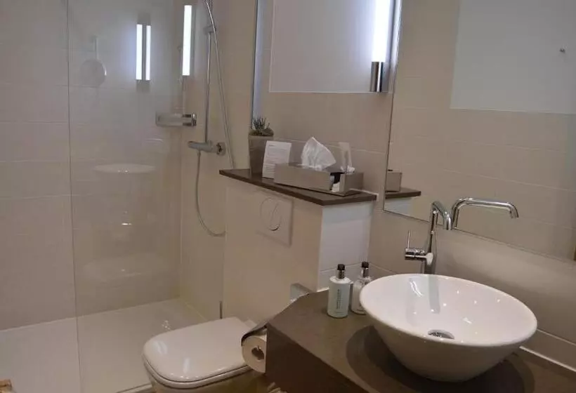 Majatalo Landhaus Zum Heidewanderer Mit Thermeplus