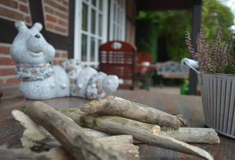 Majatalo Landhaus Zum Heidewanderer Mit Thermeplus