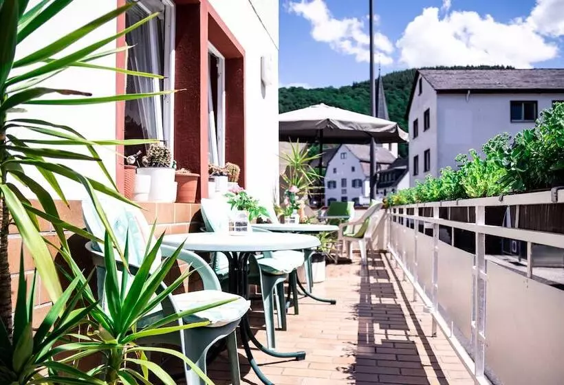 Majatalo Gasthaus Tannenhof