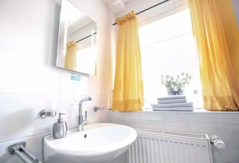 Majatalo Gasthaus Tannenhof