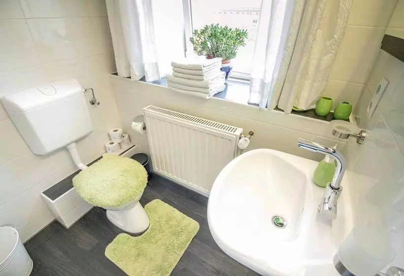 Majatalo Gasthaus Tannenhof