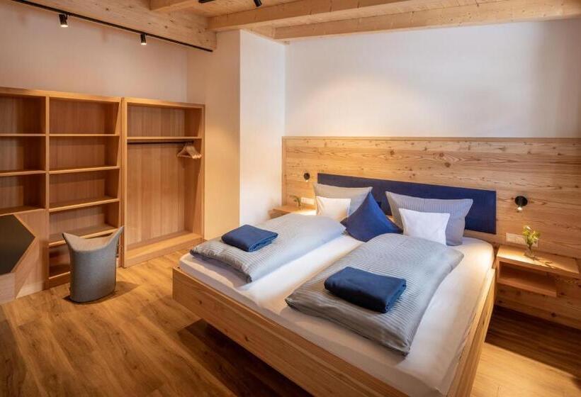 ペンション Riedbergerhorn   Gasthof & Ferienwohnungen