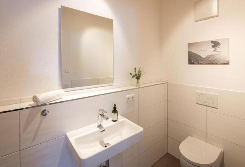 ペンション Riedbergerhorn   Gasthof & Ferienwohnungen