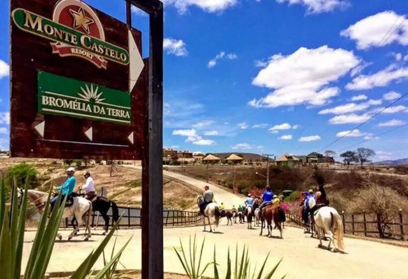 Flat Monte Castelo Gravatá