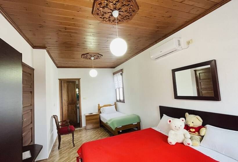 膳宿费 Denis Guest House