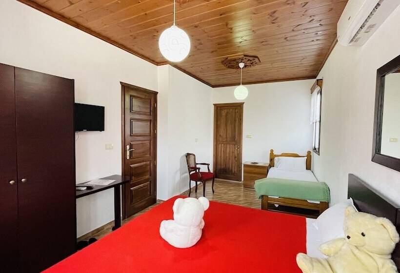 膳宿费 Denis Guest House