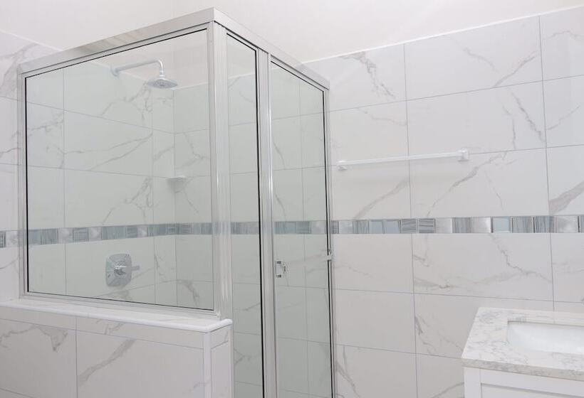 پانسیون Kiskadee Korner