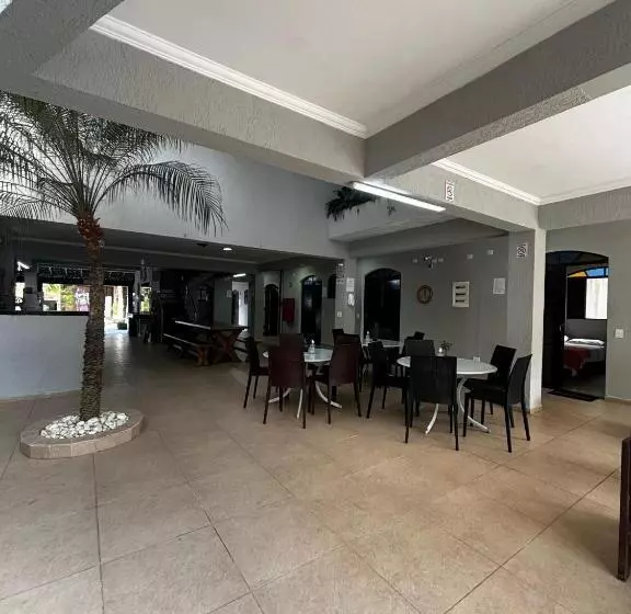 ペンション Pousada Do Vladimir