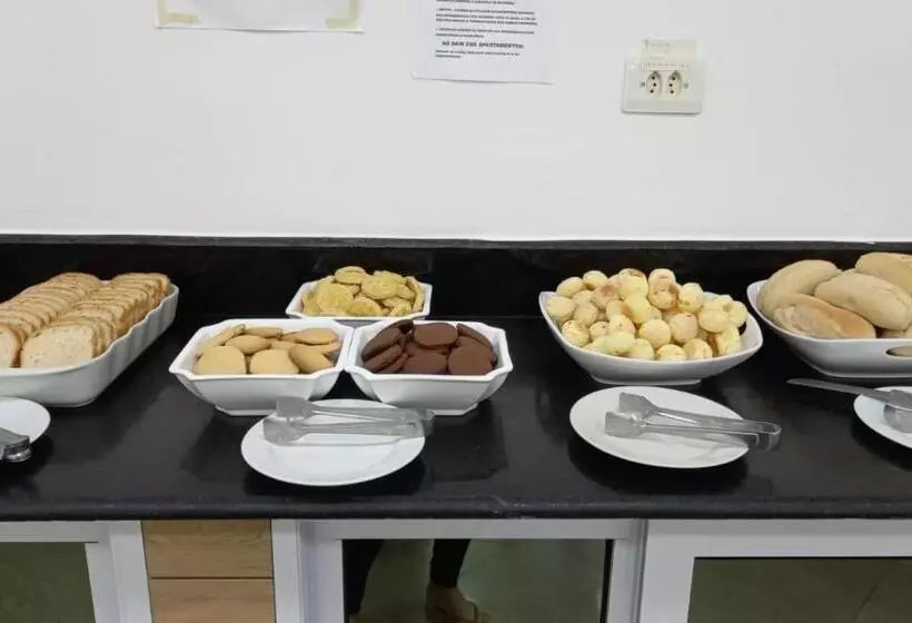 ペンション Pousada Do Vladimir