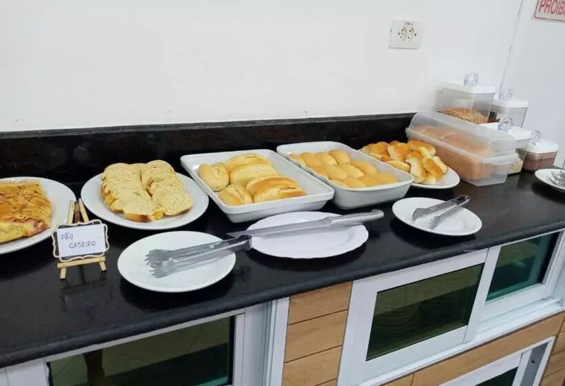 ペンション Pousada Do Vladimir