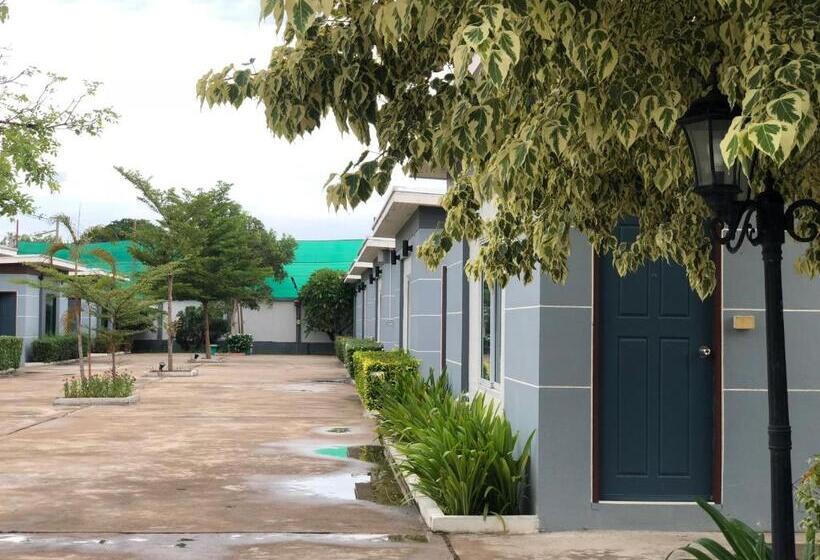 Пансион Relax Resort