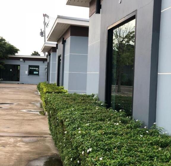 Пансион Relax Resort