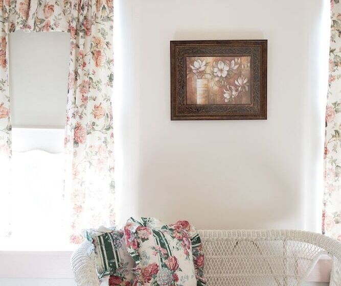 Red Rose Bed & Breakfast