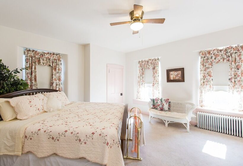 Red Rose Bed & Breakfast