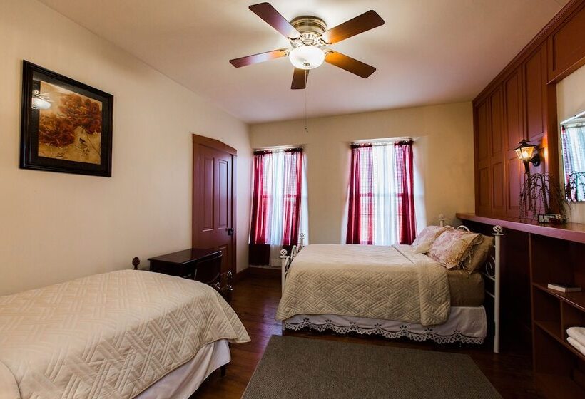 Red Rose Bed & Breakfast