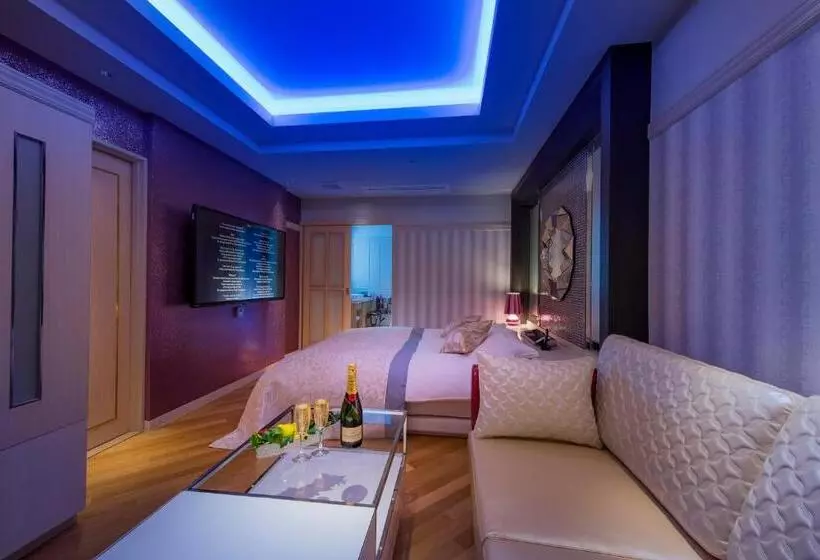 W Avanza W Group Hotels And Resorts