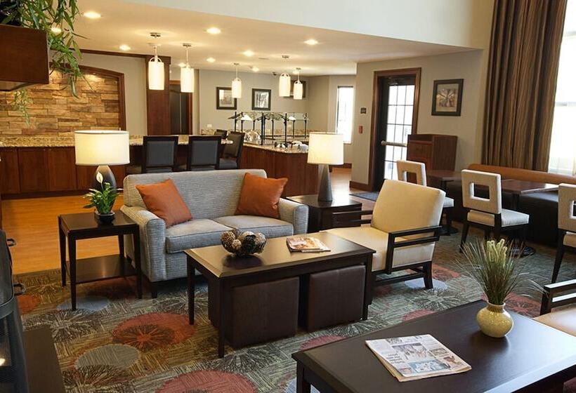 Отель Staybridge Suites Auburn Hills, An Ihg