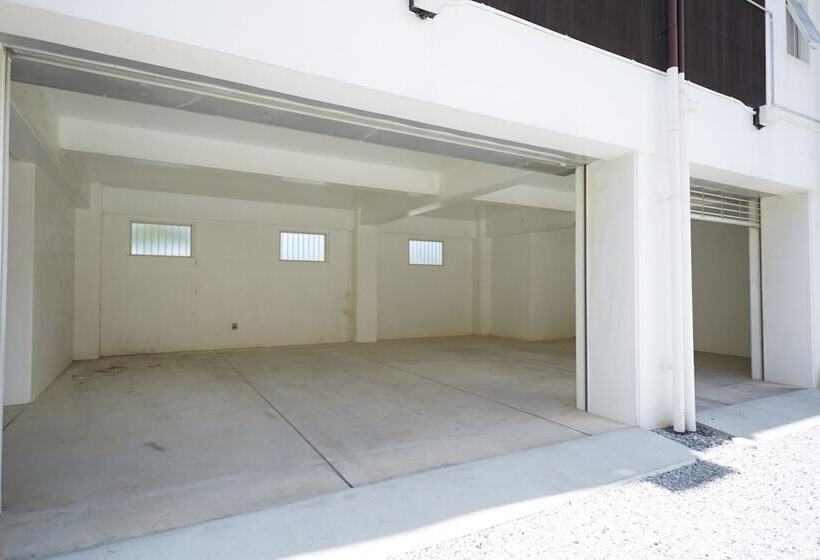 Scallop Beach Condominium