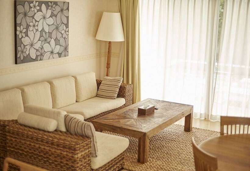 Scallop Beach Condominium