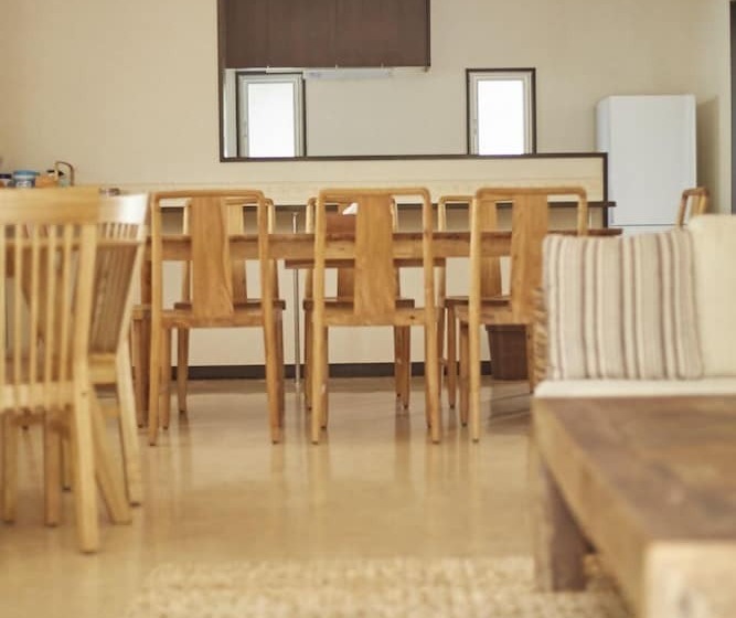 Scallop Beach Condominium