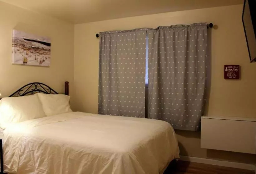 پانسیون Brighton Guesthouse