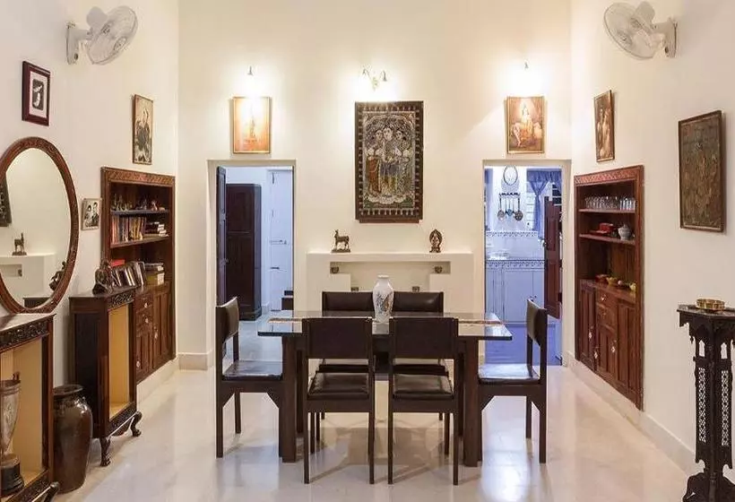 Majatalo Coorg Kolamotte