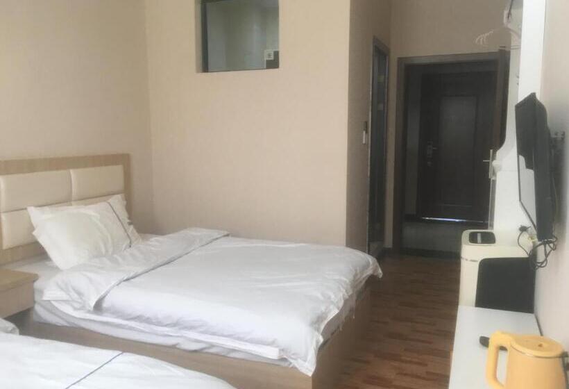 Пансион Huakun Chain Tourist Guest House