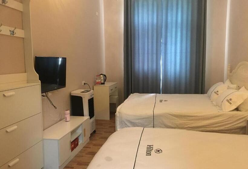 Пансион Huakun Chain Tourist Guest House